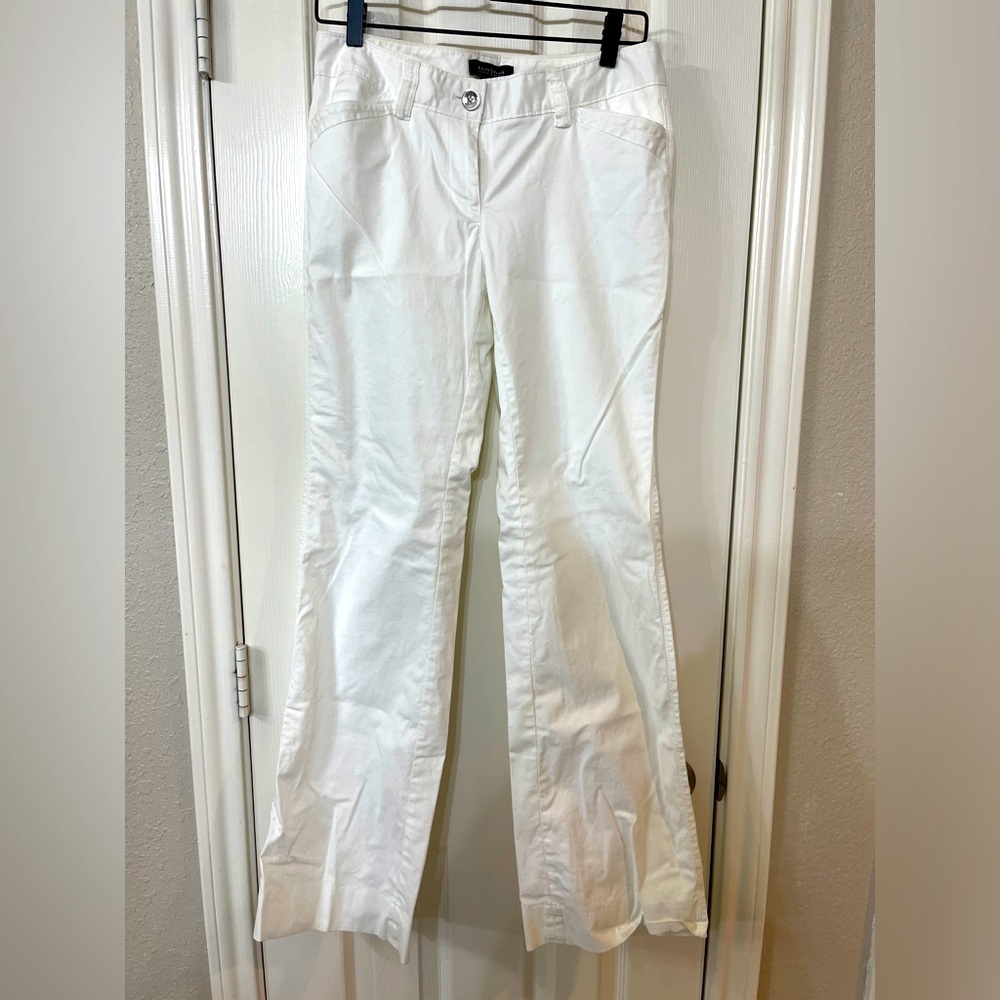 White House Black Market white pants